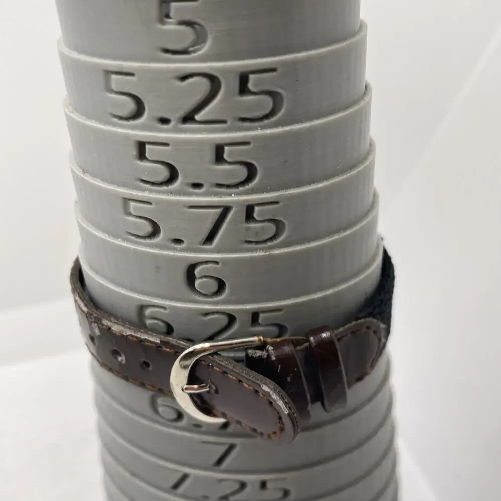 Vintage Edison Womens Watch Works New Battery